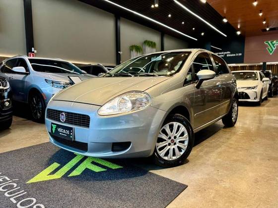 FIAT PUNTO 1.4 ATTRACTIVE 8V FLEX 4P MANUAL FIAT PUNTO 1.4 ATTRACTIVE 8V FLEX 4P MANUAL